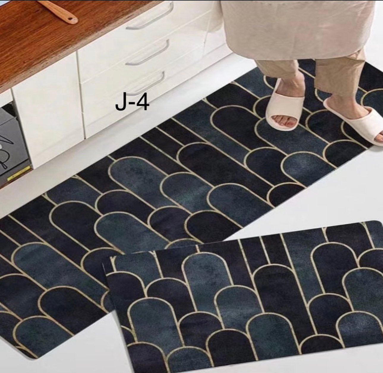 Tepih për kuzhinë J-4