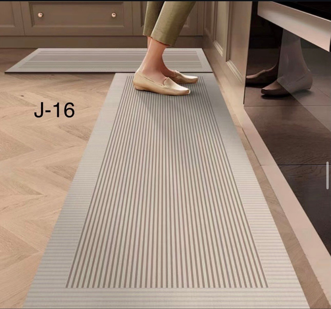 Tepih për kuzhinë J-16